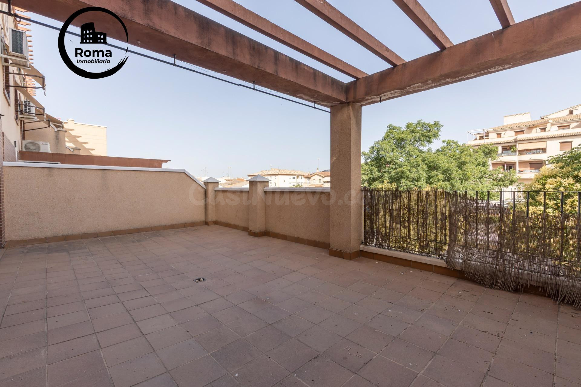 PISO CON TERRAZA EN ATARFE!