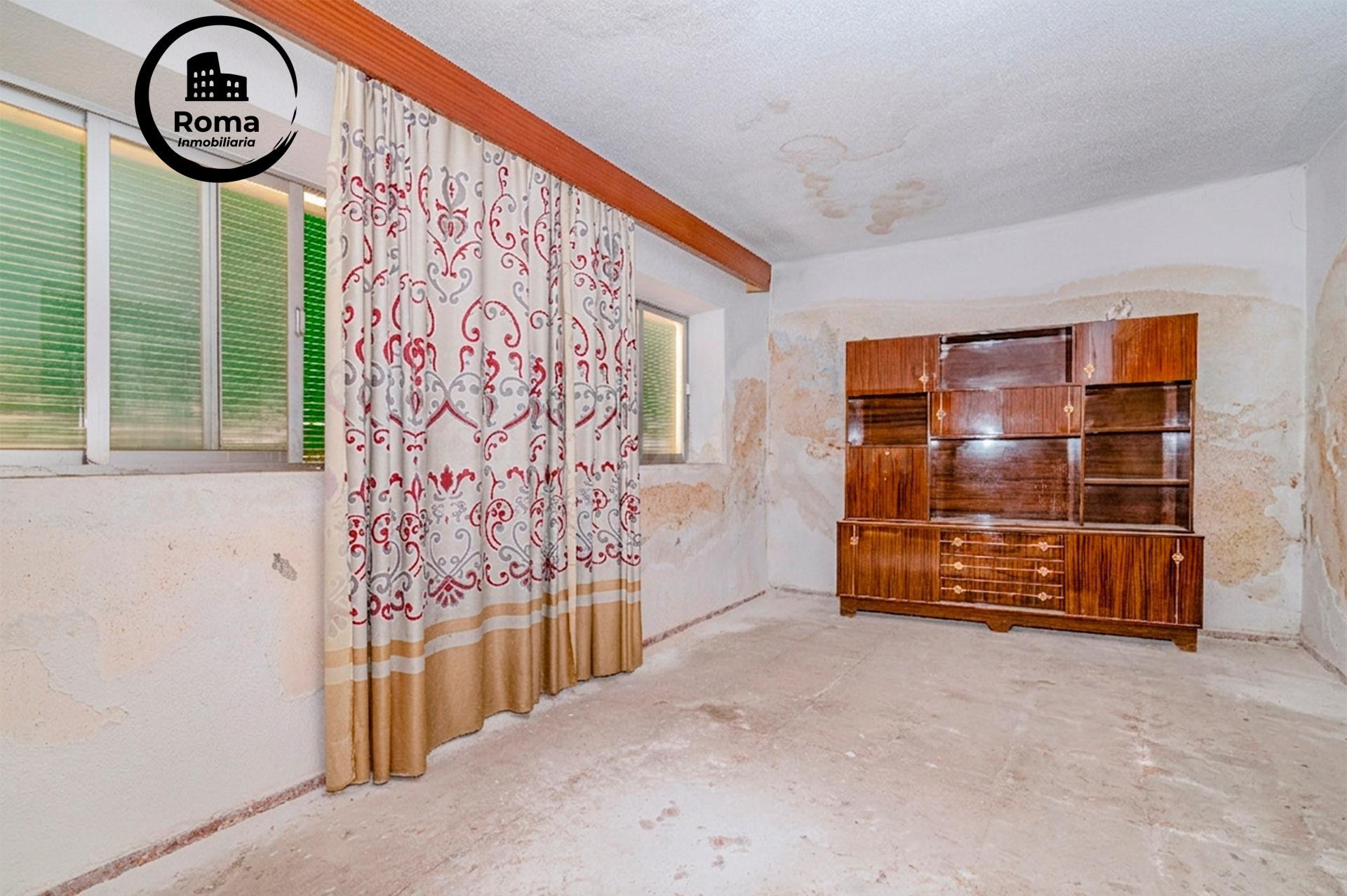 CASA PARA REFORMAR EN EL CENTRO DE LAS GABIAS!!!!