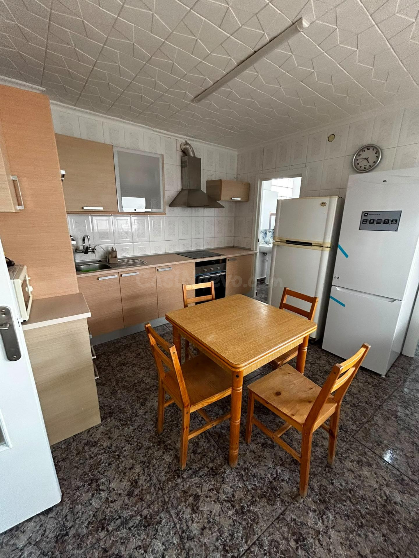 Habitación  cerca UCAM  295 € WIFI INCLUIDO