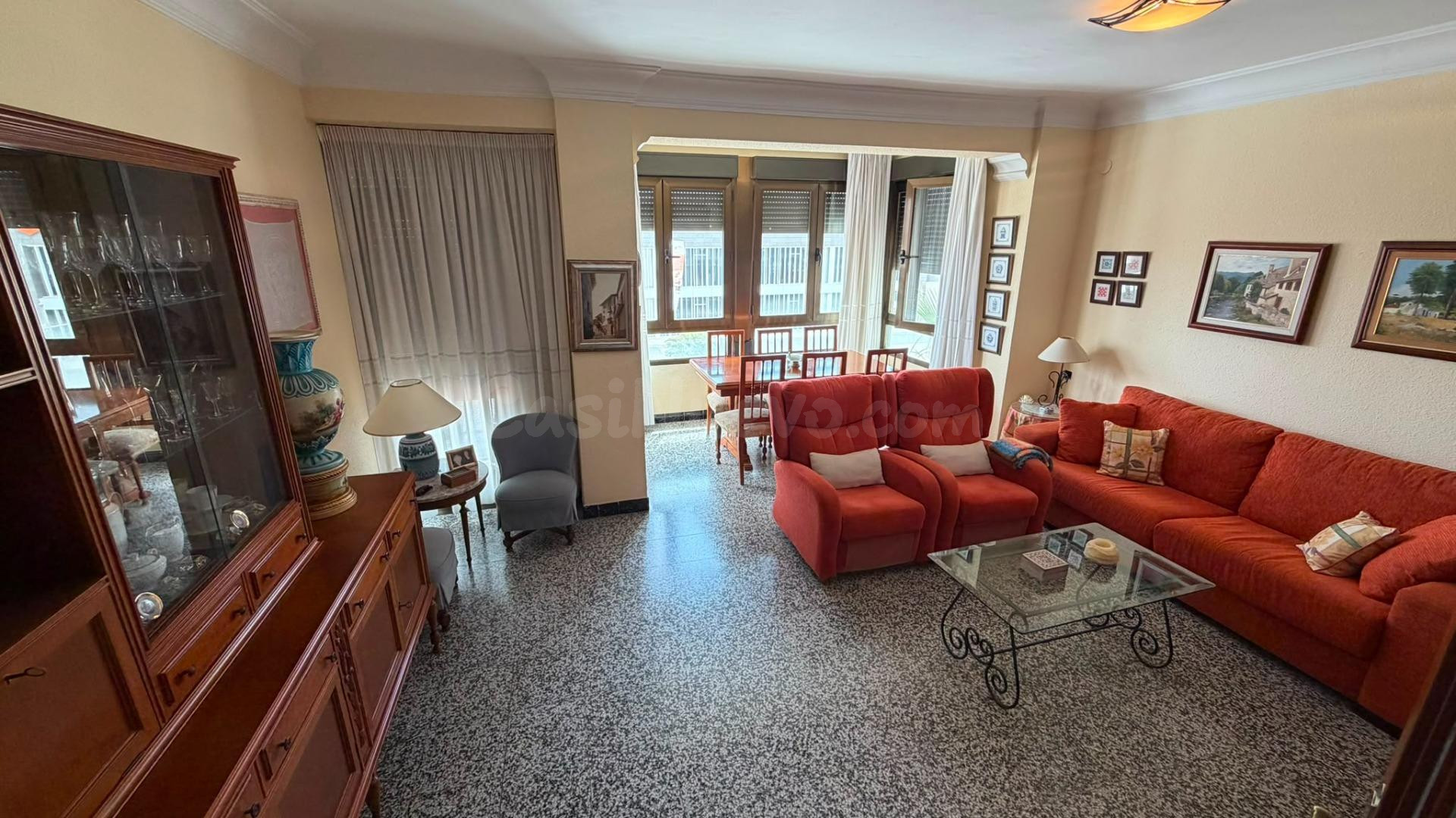 Amplio y Luminoso Piso en el Puerto de Castellón por €250,000