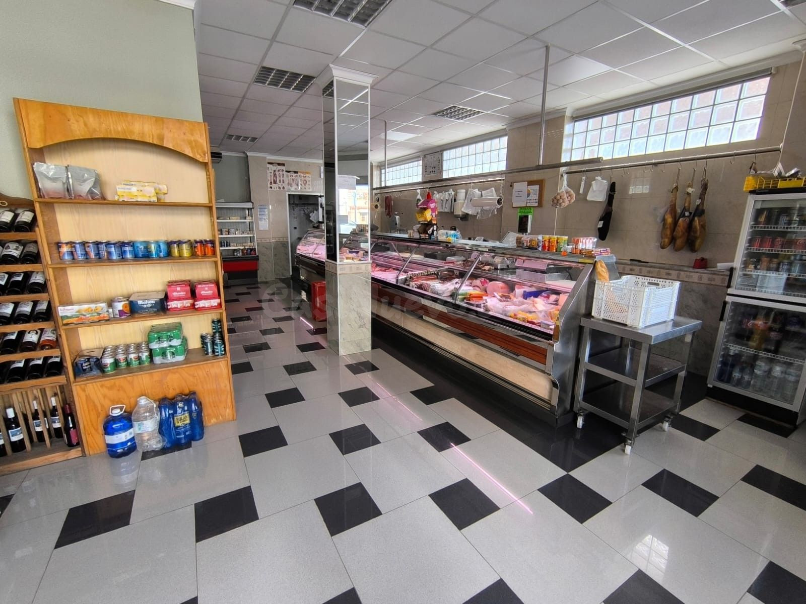 Local comercial 6 habitaciones 250m² en venta - Ayuntamiento