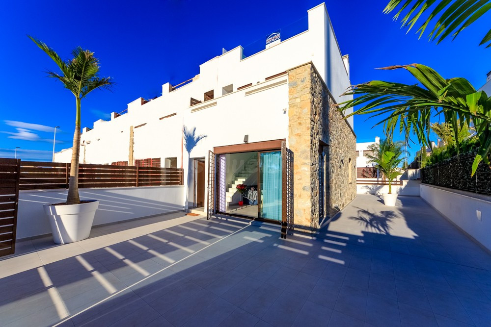 Adosada en Venta en Pilar De La Horadada Alicante