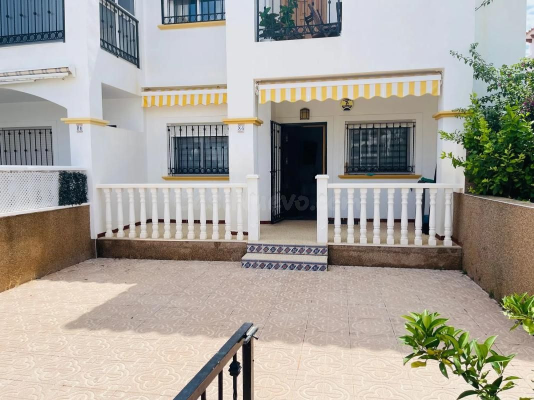 Casa 2 habitaciones 101m² en venta - Punta Prima