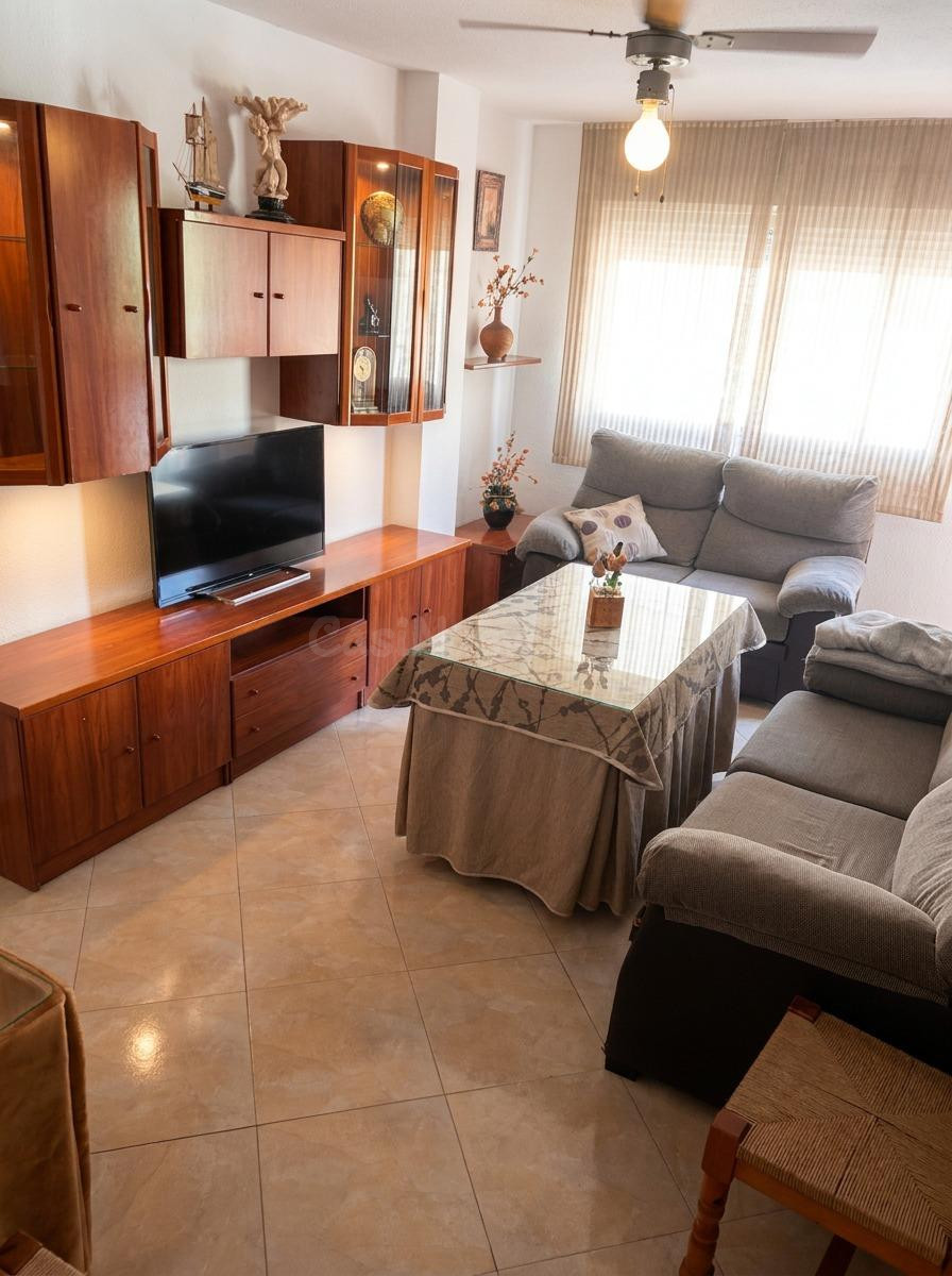 Piso ideal para estudiantes en San Francisco Javier, Granada | 4 dormitorios con aire acondiciona