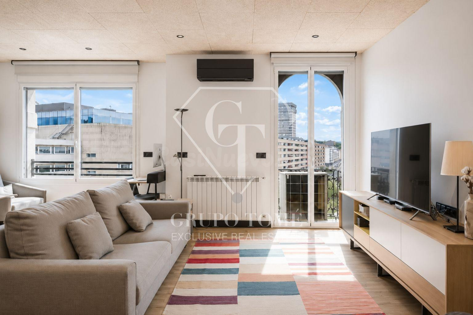 Exclusiva vivienda de 160 m2 con amplios espacios y excelente distribución - foto 5