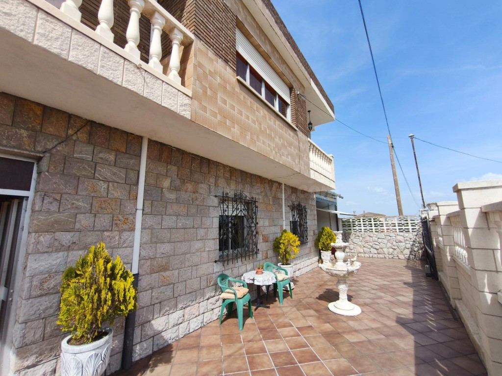 Casa unifamiliar en San Andrés del Rabanedo - foto 3