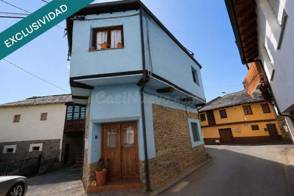 Casa Rústica de Piedra en el Camino de Santiago con Jardín