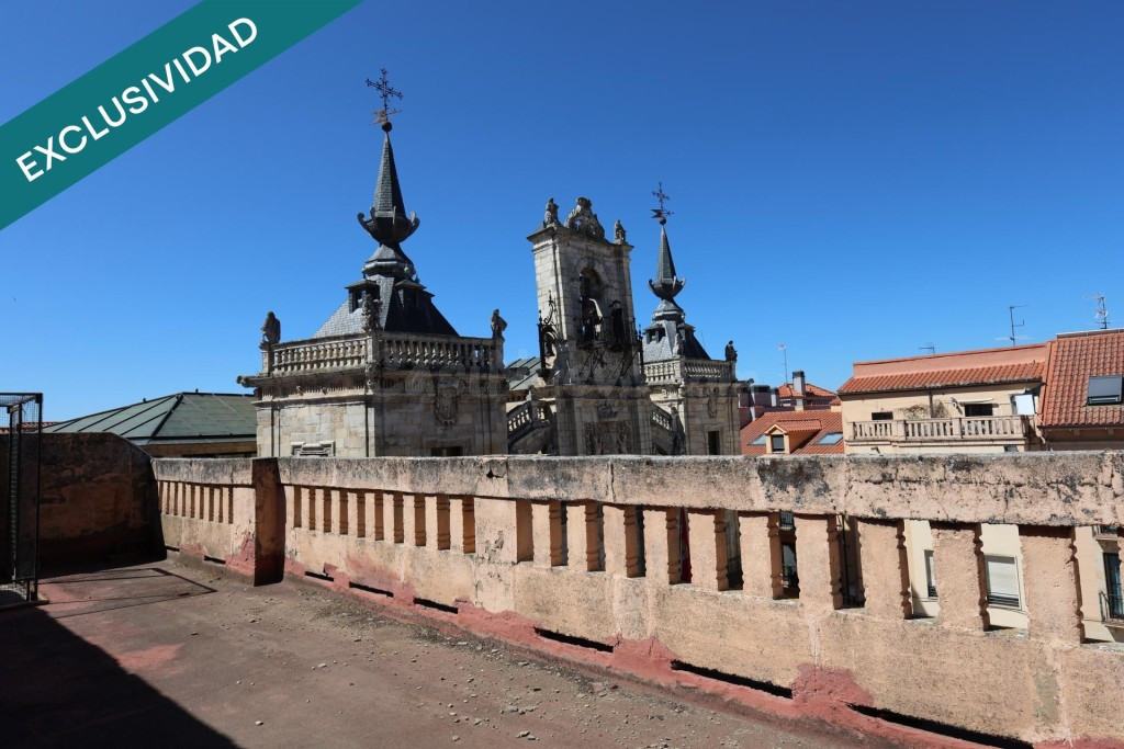 ÁTICO EN VENTA EN LA PLAZA DE ESPAÑA – ASTORGA