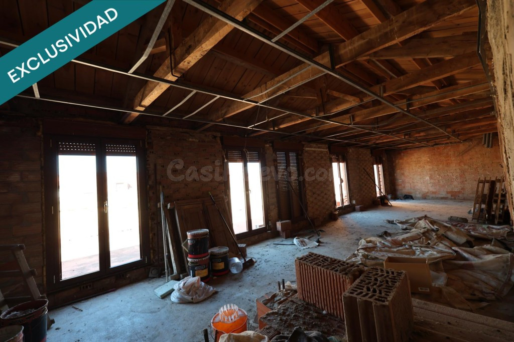 ÁTICO EN VENTA EN LA PLAZA DE ESPAÑA – ASTORGA - foto 2