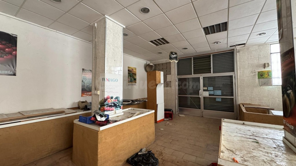 DOS LOCALES COMERCIALES CON POSIBILIDAD DE CONVERTIR EN APARTAMENTOS EN ELDA – INVERSIÓN CON GRAN POTENCIAL