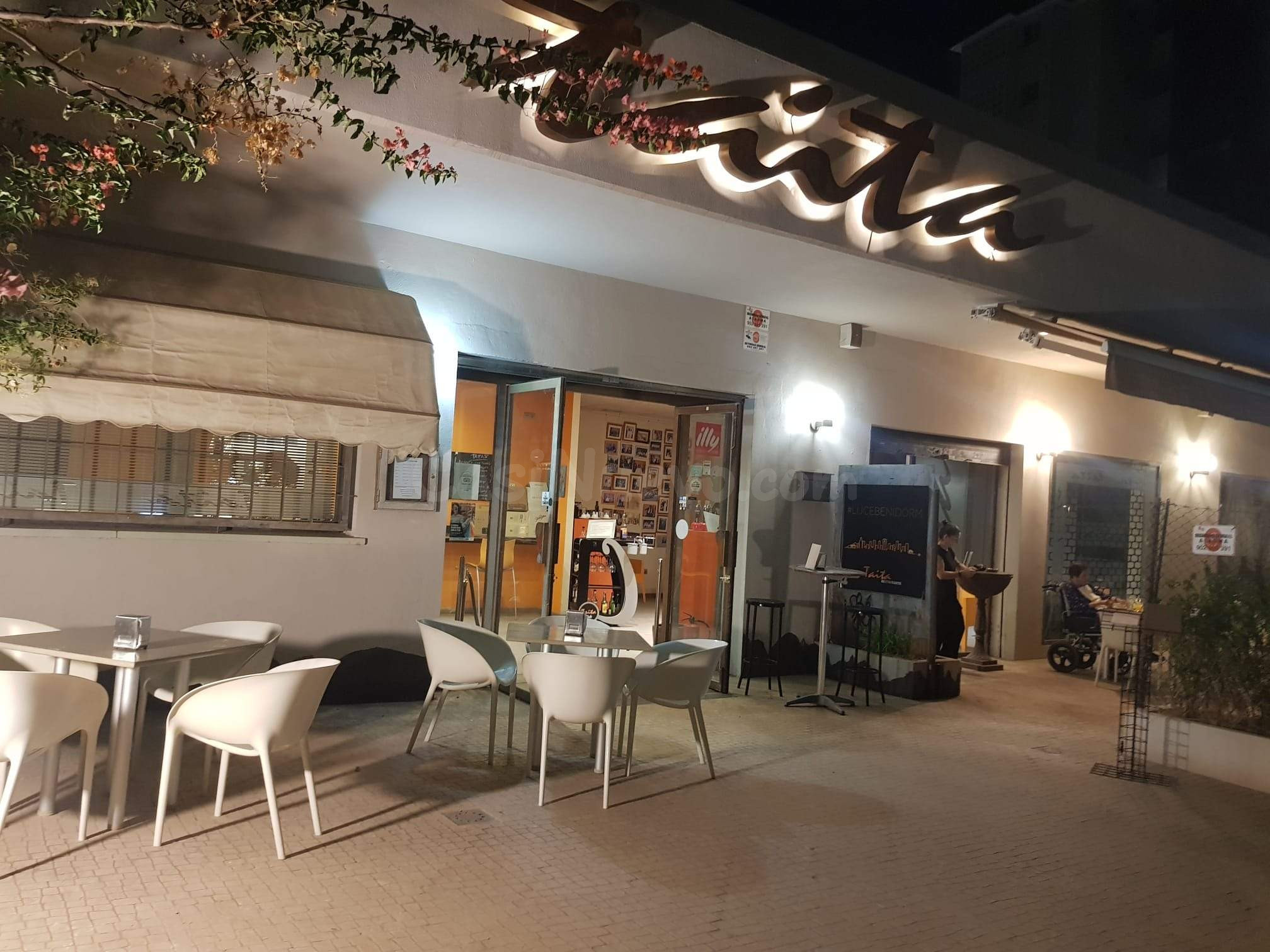 Local comercial 270m² en venta - Levante