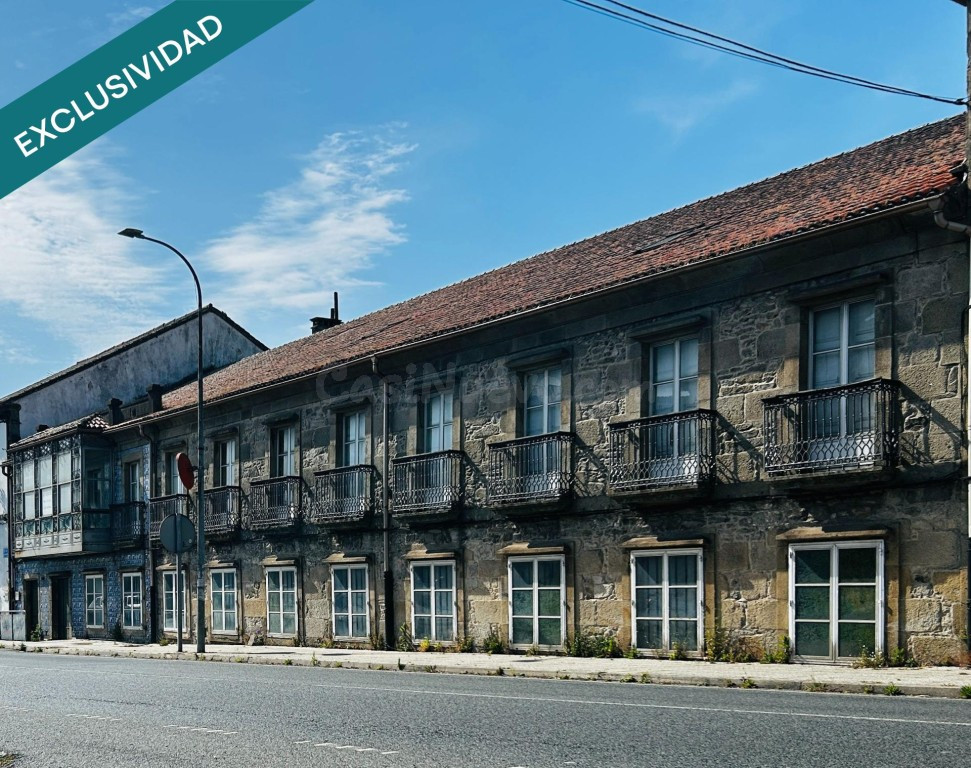Propiedad singular en Pontecesures de 1.800m2, maravillosas vistas en el Camino de Santiago de Compostela