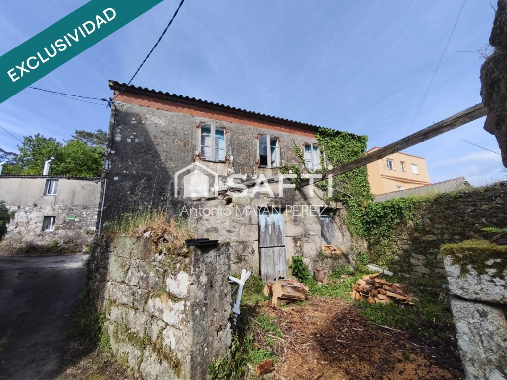 CASA PARA RESTAURAR EN VENTA EN TAL - MUROS