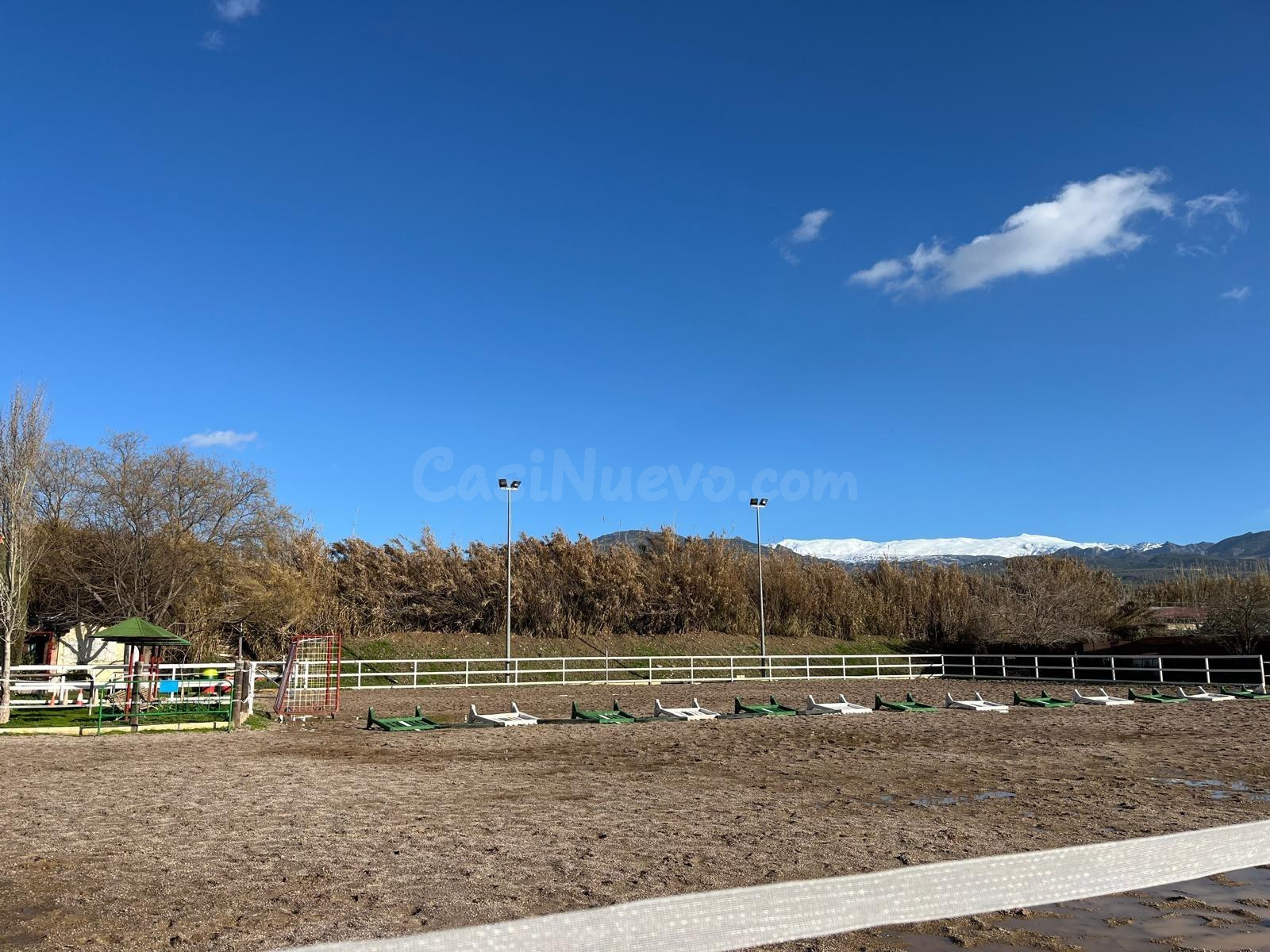 Exclusiva finca ecuestre con gran potencial para eventos junto al Centro Comercial Alhsur – La Zubia (Granada)