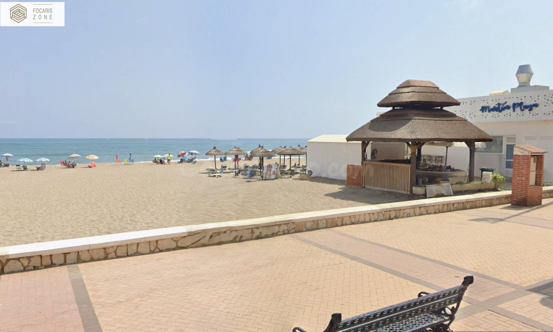 PRECIOSO PISO REFORMADO JUNTO AL MAR EN FUENGIROLA