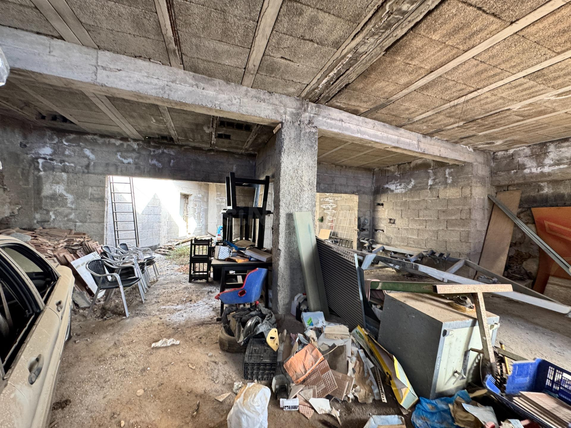 Salón en venta en Chío con posibilidad de ampliar | 105 m2 c - foto 5