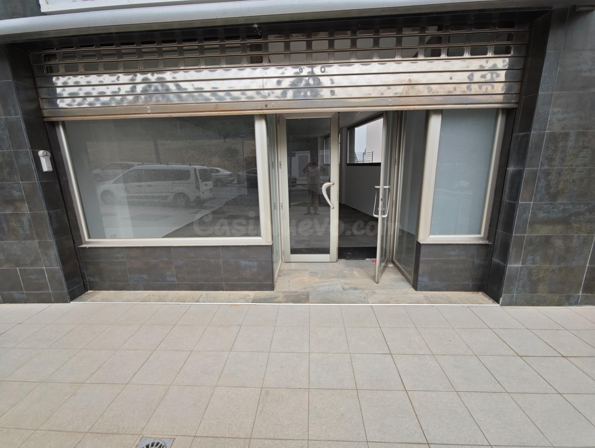 Alquiler de local comercial de 85 m2 en pleno rendimiento – Avda. de la Libertad (Alhaurín el Grande)