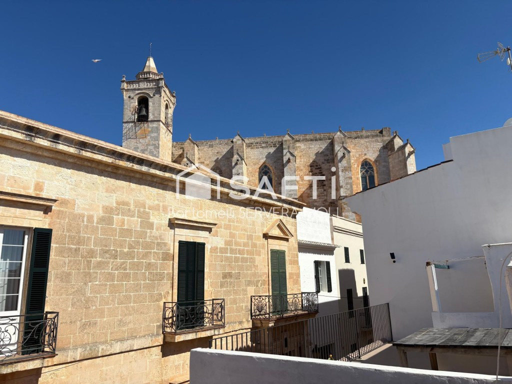 Una joya señorial en el corazón histórico de Ciutadella de Menorca.