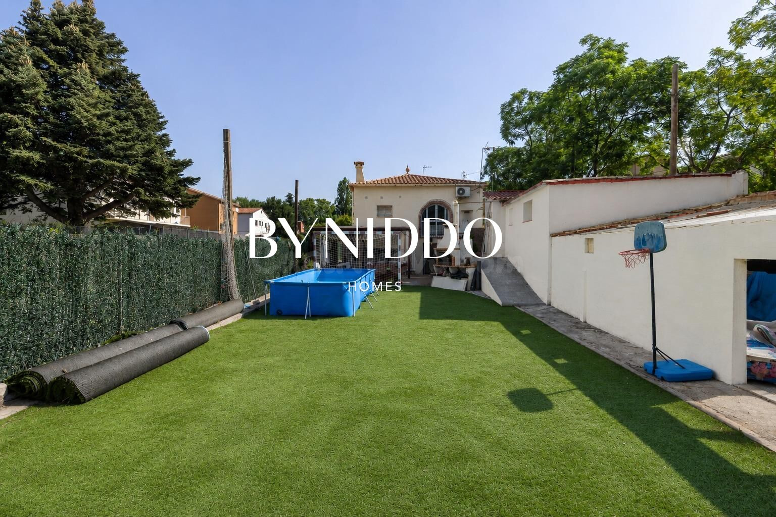 Casa familiar con jardín, barbacoa y apartamento independiente en Valldoreix