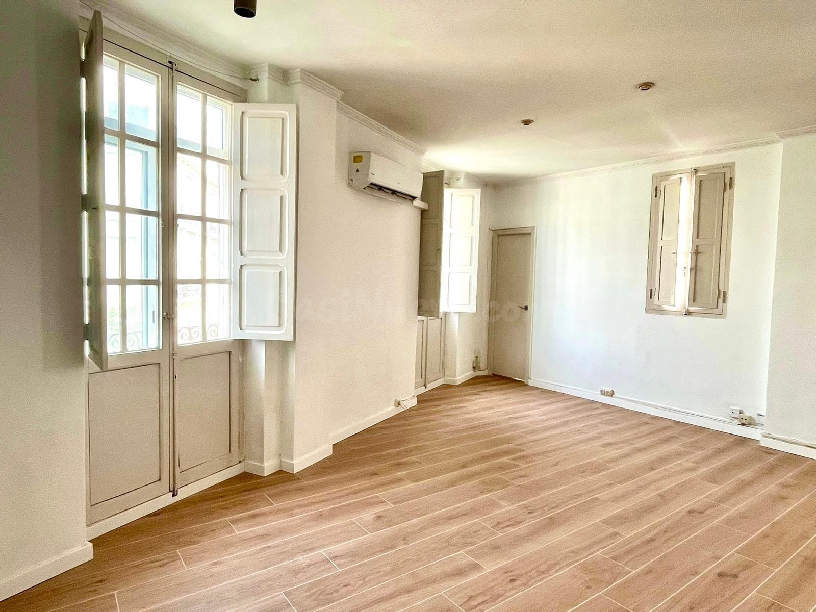 Piso 2 habitaciones 110m² en venta - En Corts
