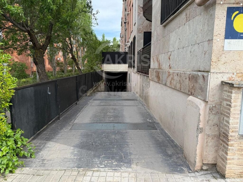 Garaje en Ocaña - foto 4