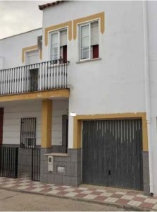 Chalet Independiente en Alange - foto 2