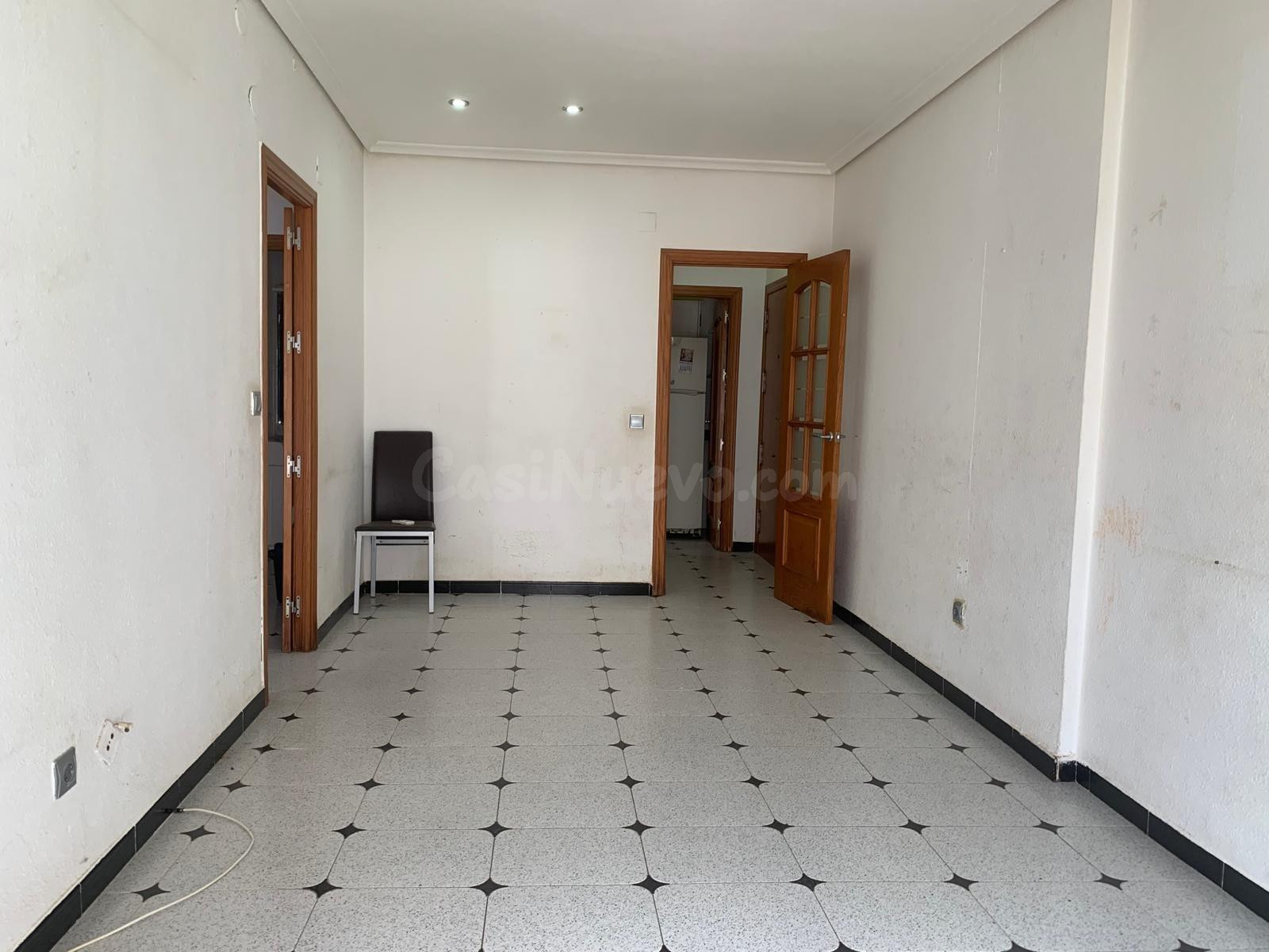 PISO EN LEVANTE