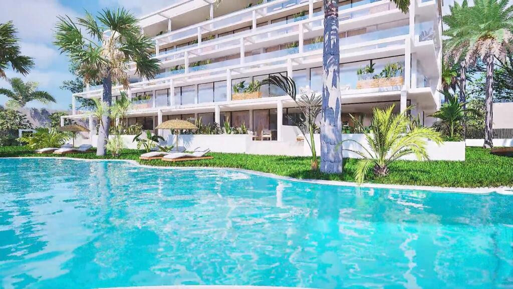 Apartamentos y Áticos de Obra Nueva a Pocos Metros de la Playa en Mar de Cristal