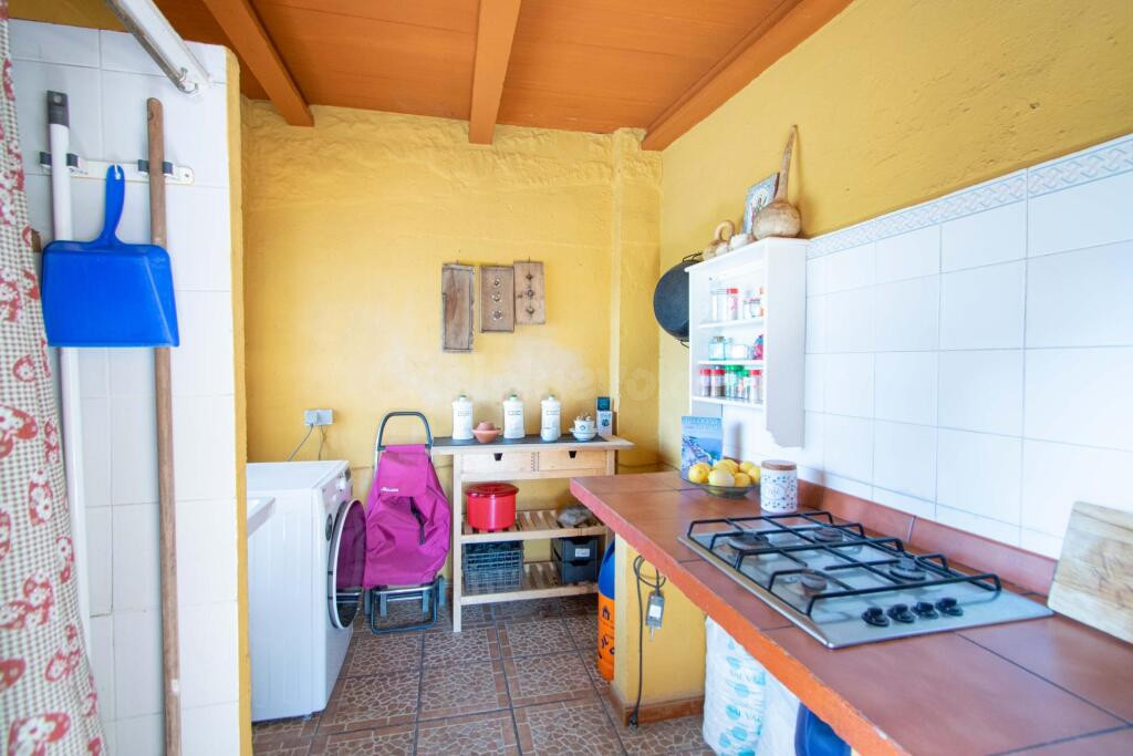 Espectacular Chalet con viviendas independientes - foto 4