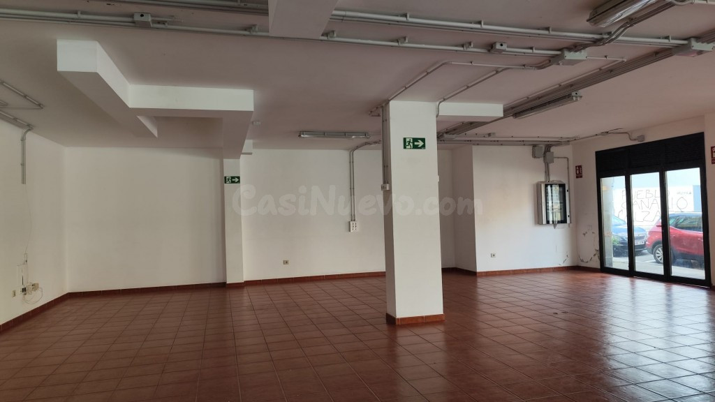 Local comercial en Alquiler en San Cristobal De La Laguna Santa Cruz de Tenerife - foto 4
