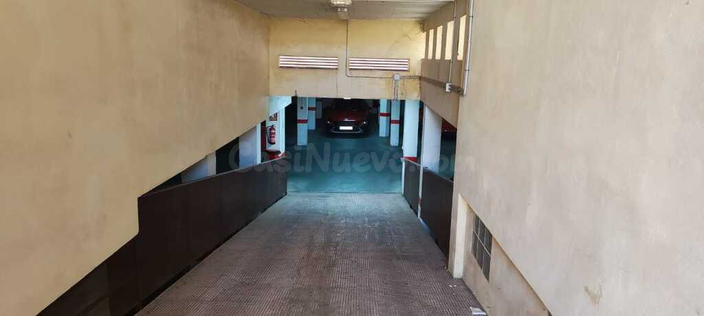 Parking coche en Venta en Retamar Almería - foto 3