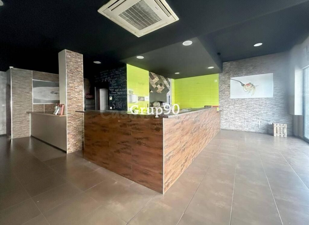Local comercial en venta  en Cappont – oportunidad para restauración ?✨