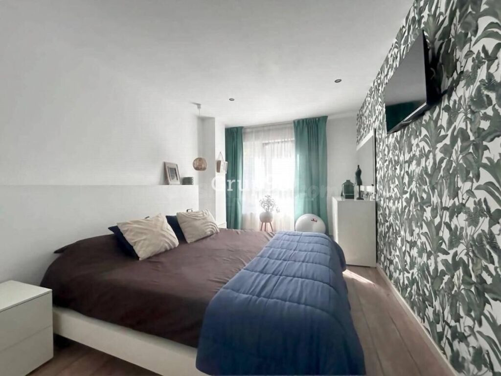 ¡VIVE EN EL CORAZÓN DE CAPPONT! Piso semireformado de 3 habitaciones + despacho ✨