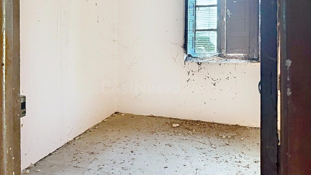 Si quieres vivir en plena naturaleza, esta es tu oportunidaad.Casa pareada para rehabilitar en Malpica , a tan solo 10 minutos del centro de oviedo - foto 3