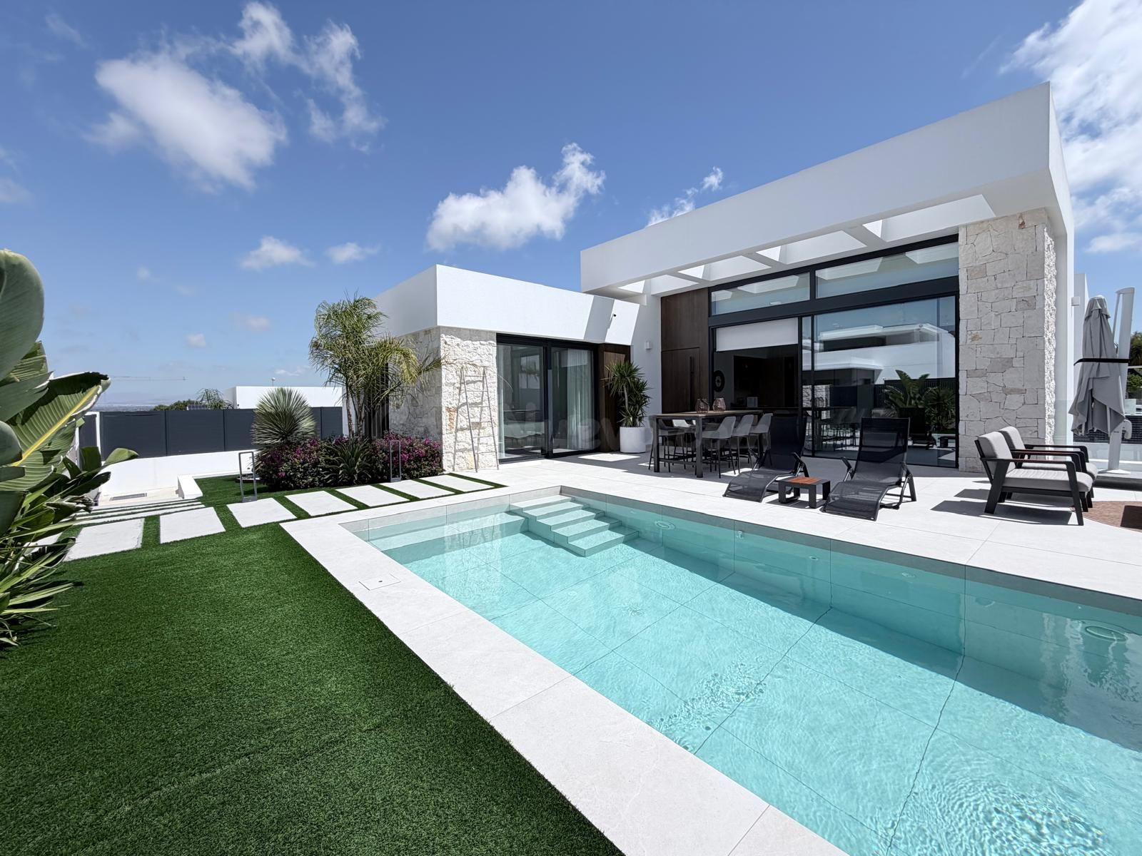 Villa 4 habitaciones en venta - Fuente Alegre - El Chaparral - Los Morales