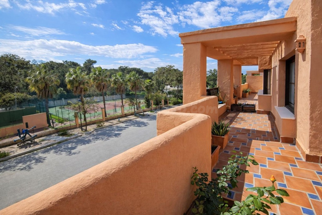 ¡ESPECTACULAR! Impresionante Ático de Lujo con Terraza de Ensueño La Propiedad Más Exclusiva de la Zona | Luminosidad Total - foto 4