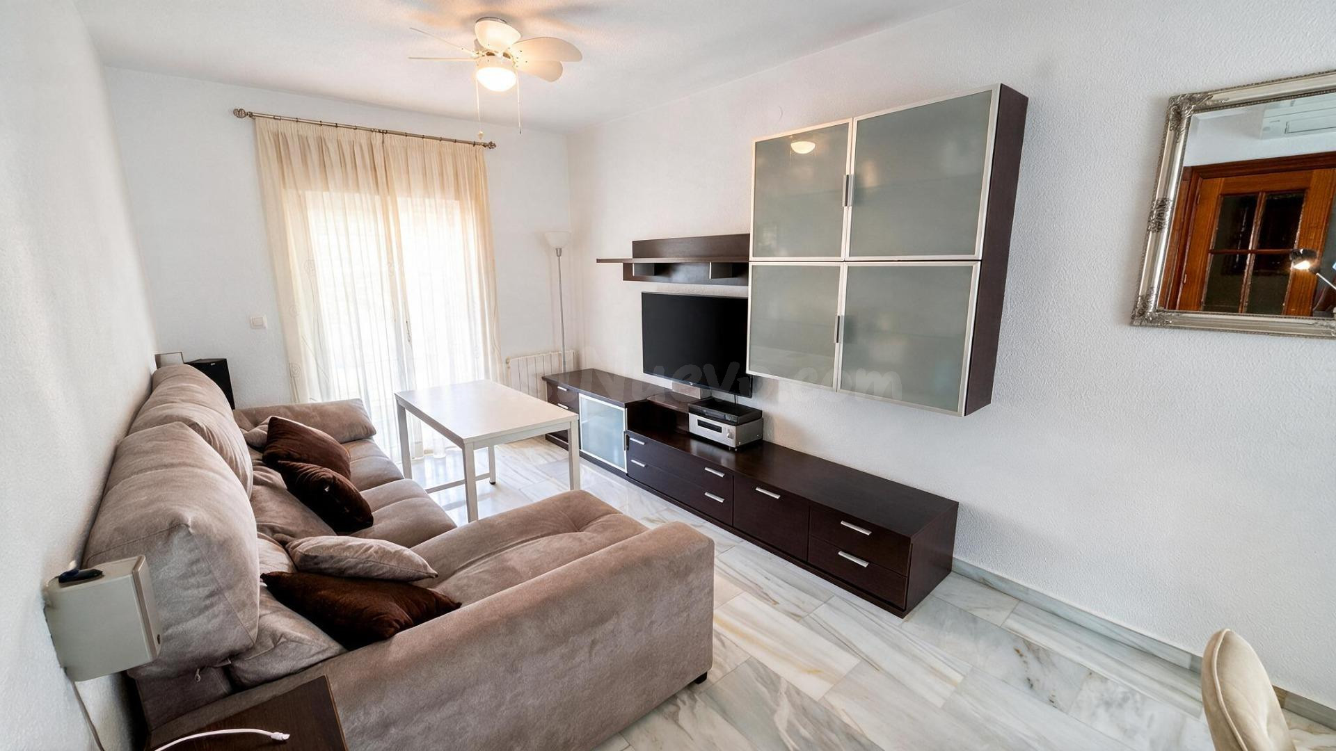 Chalet adosado en venta — Calle Guatemala , Ogíjares (Granada) ref: DLR00268