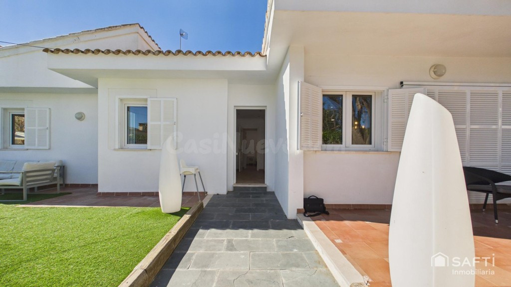 Villa con piscina privada y jacuzzi - Licencia turística para 8 personas - Can Picafort - Calle Tords - foto 2