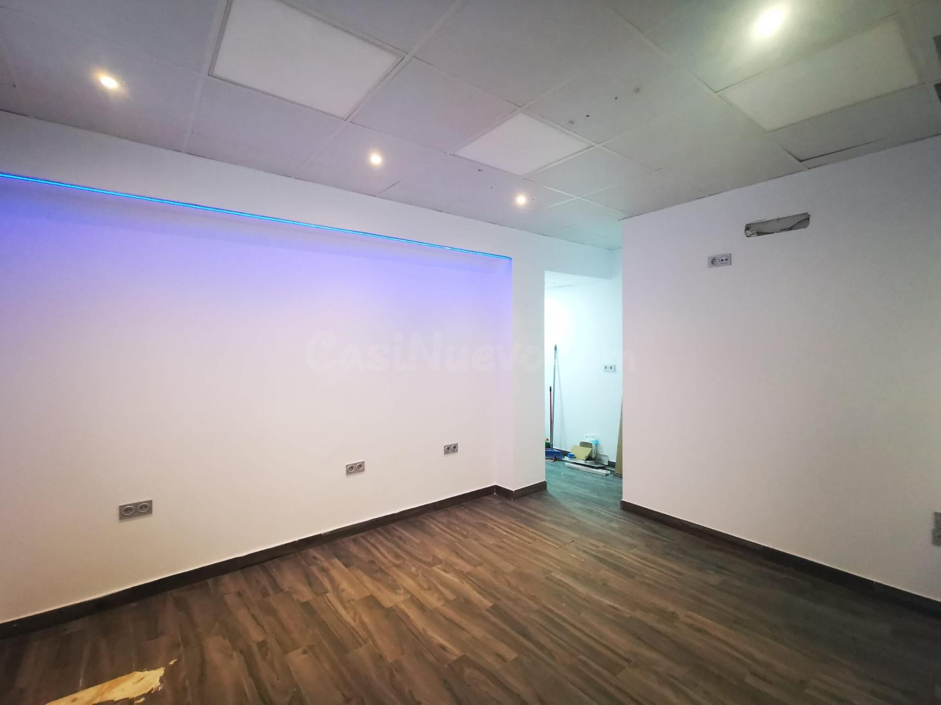 Magnifico Local comercial en esquina de 60m2. Excelente visibilidad en calle Alonso Cano/calle Conde de Tendillas