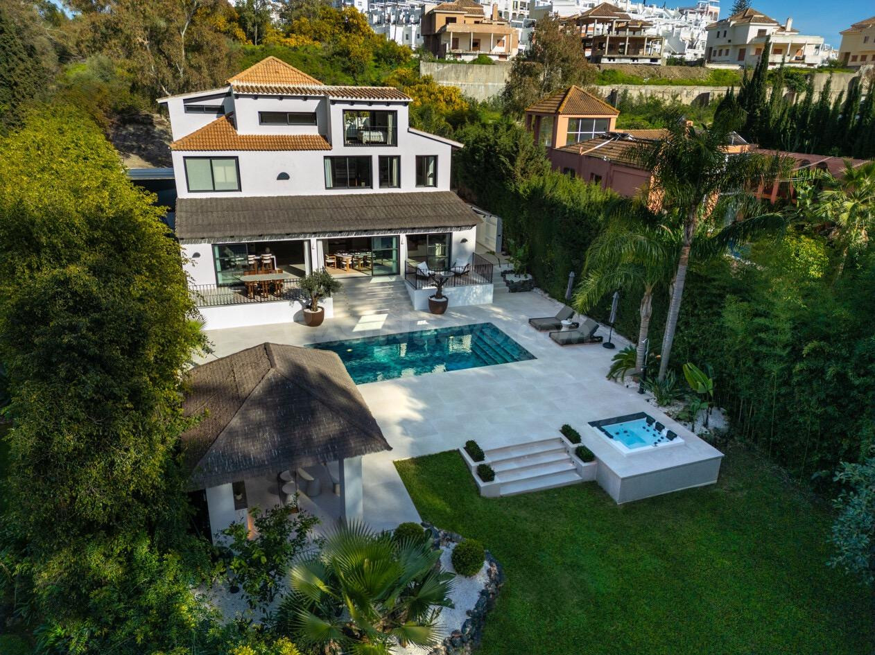 Villa de Lujo 5 habitaciones 227m² en venta - La Dama de Noche-La Alzambra