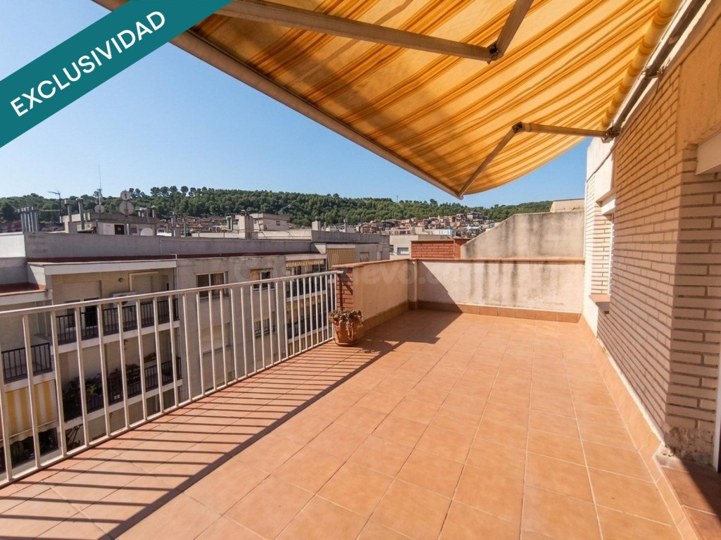 Ático luminoso de 2 habitaciones y terraza de 20 m² - foto 5