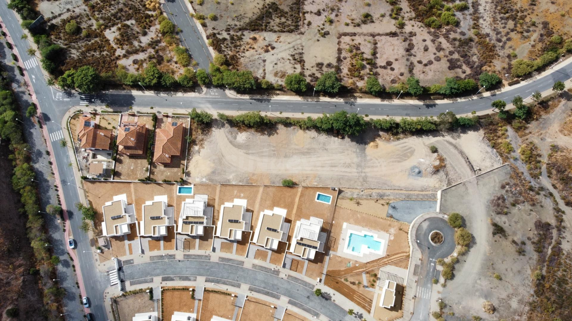 Oportunidad - Parcelas de más de 500 m2 en la Calle Bartolom - foto 3