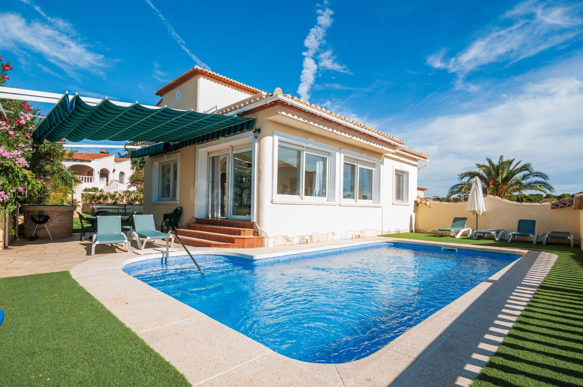 Villa 3 habitaciones 200m² en venta - Cometa-Carrió
