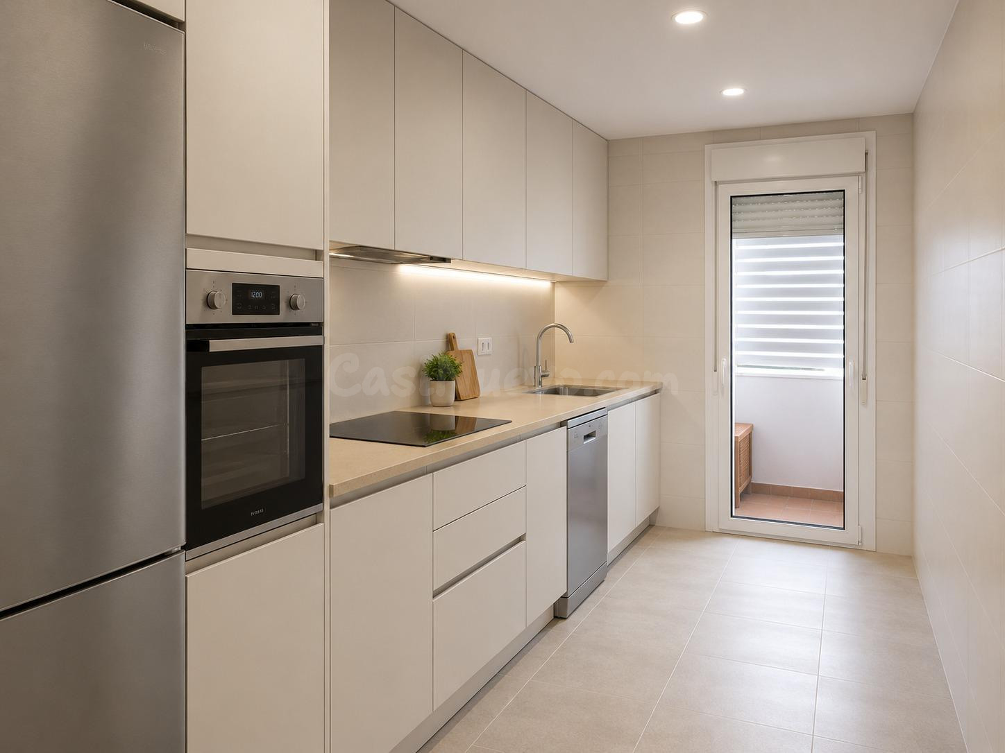 Propiedad a estrenar  con 2 habitaciones, 2 baños y parking