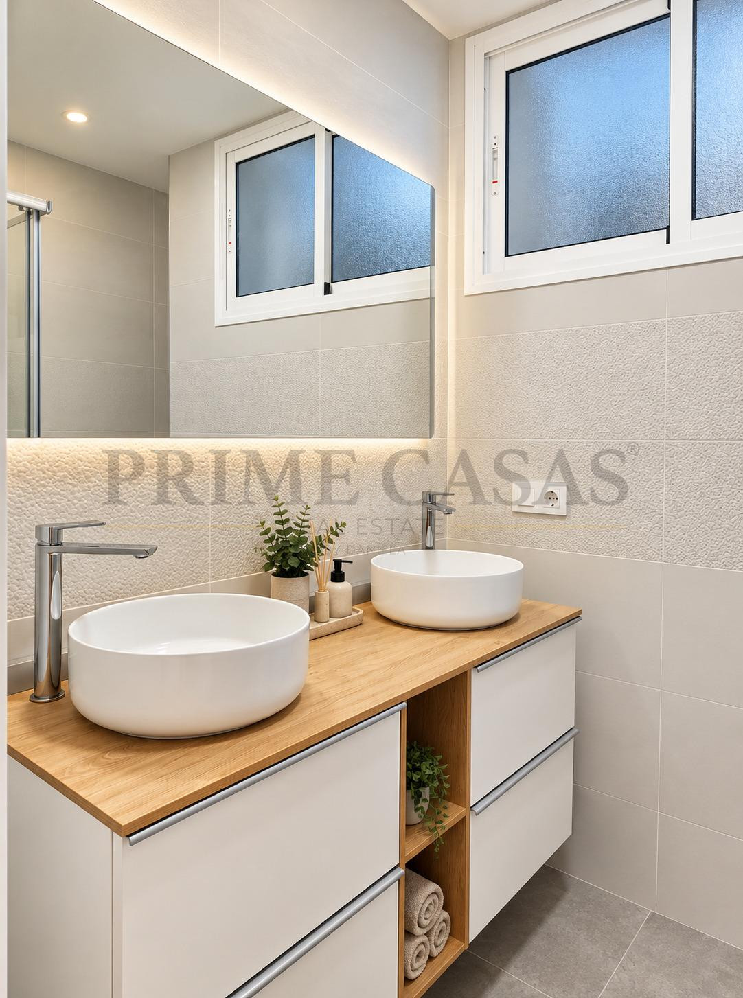 PISO REFORMADO,  3 DORMITORIOS, BALCON EN ARENALES - LAS PALMAS