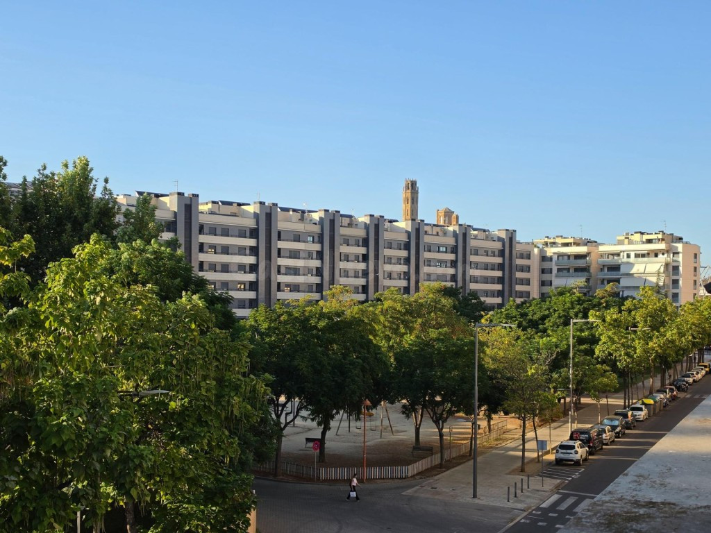 ÁTICO DÚPLEX  DE 2 habitaciones Y PARKING EN CAPPONT