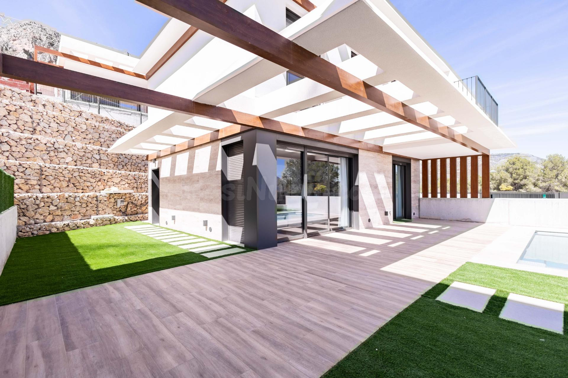 Villa  de Lujo en Polop de La Marina