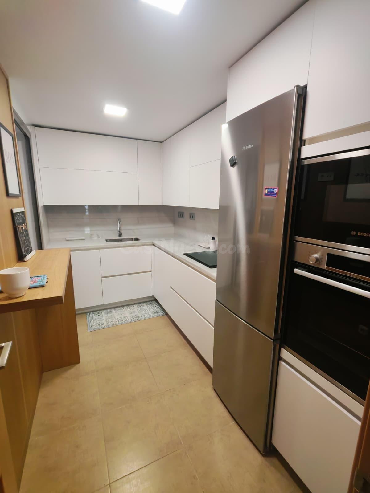 PISO EN ALQUILER DE DOS habitaciones CON PISCINA, GARAJE Y ZONAS COMUNES EN CARRETERA DE TRASSIERRA