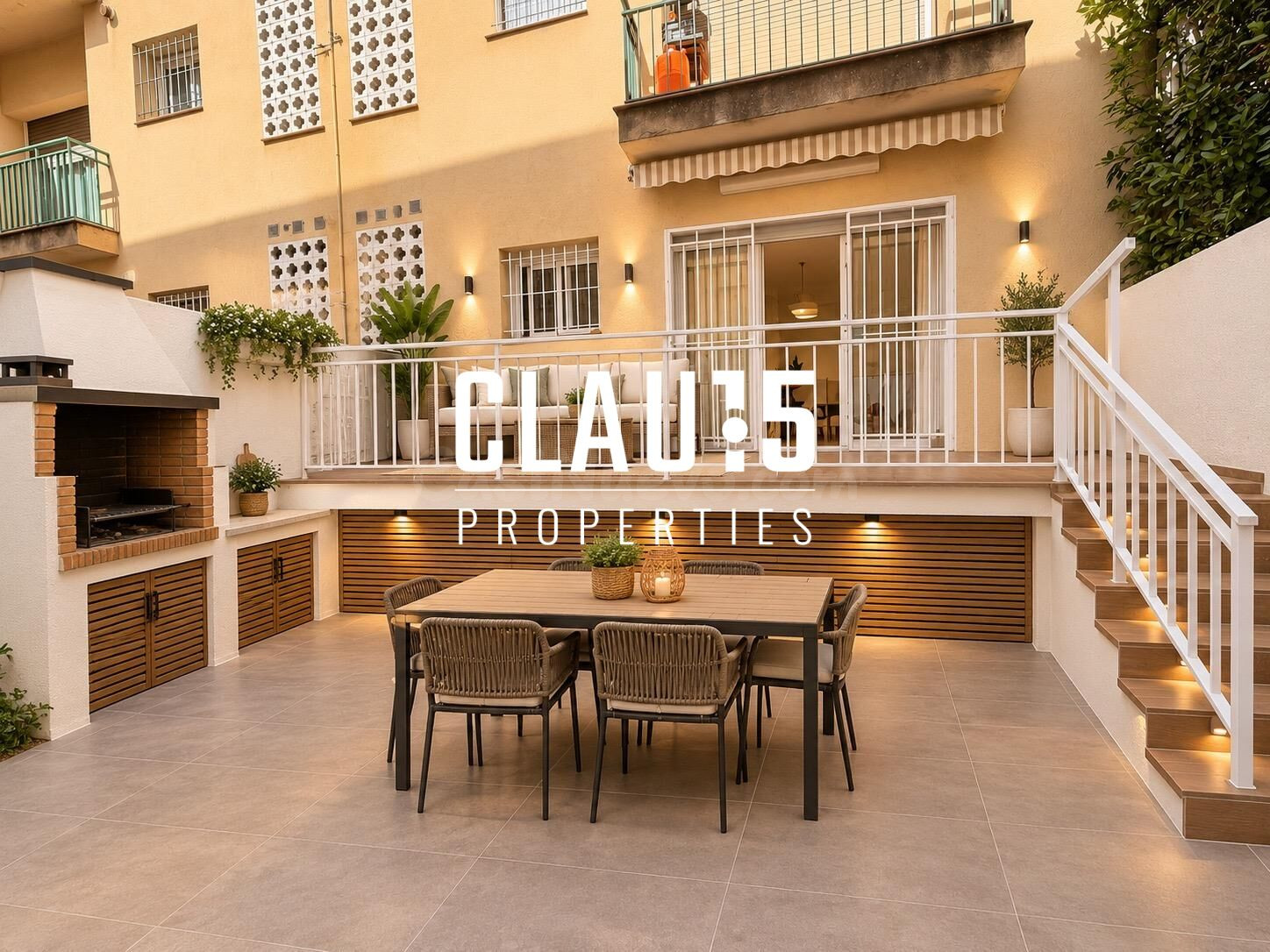 Planta baja en venta con terraza y trastero, junto a la playa en Caldes d’Estrac