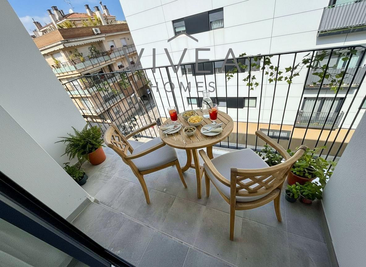 Ático dúplex 3 dormitorios  + 2 baños (terraza de 33m2). Par - foto 2